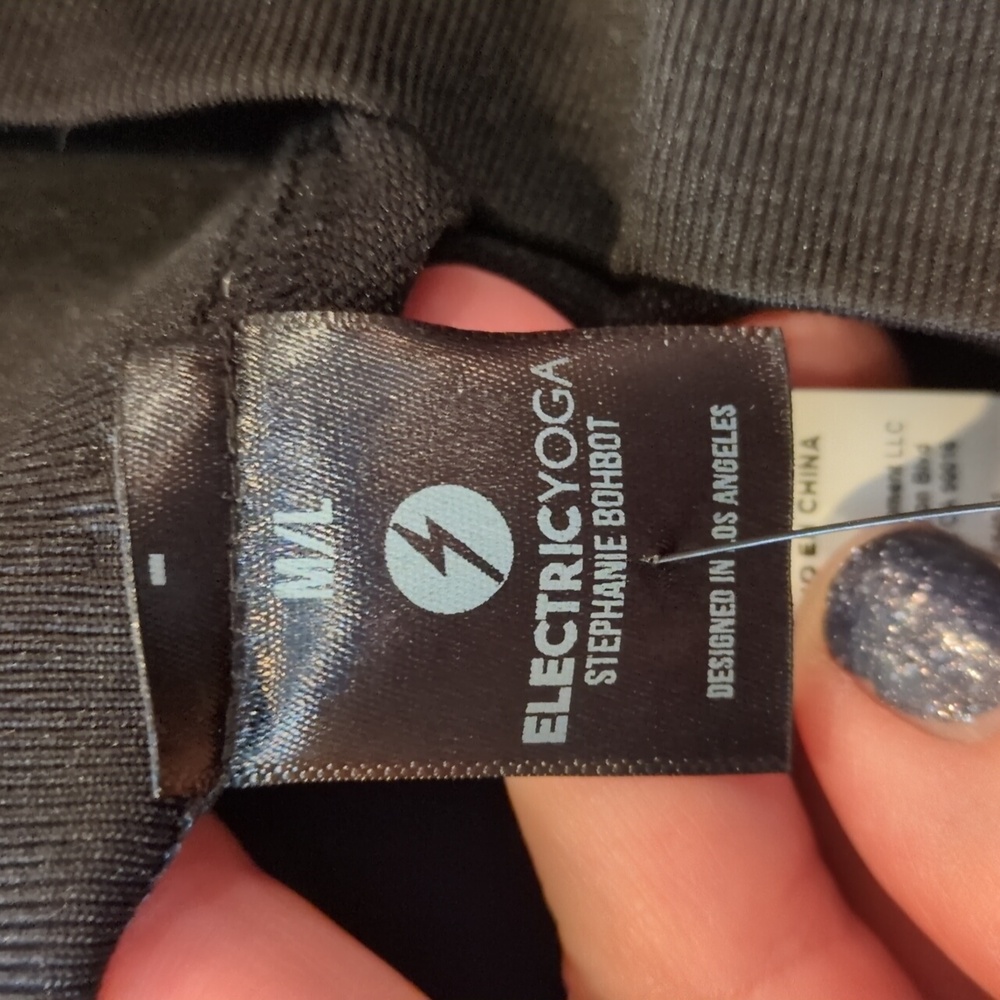 Electric Yoga By Michele Bohbot Crop Legging Bundle Size M/L - Picture 4 of 5